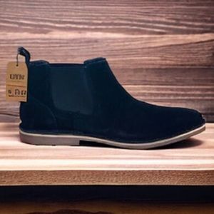 NWT Crevo Mike Men's Black Ankle Chelsea Boot in Multiple Sizes